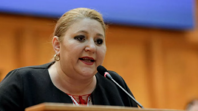 Diana șoșoaca nu se lasă! Scrisoare deschisă către Donald Trump