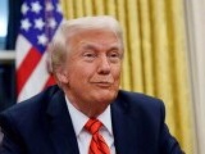 Donald Trump spune că nu glumeşte cu privire la posibilitatea unui al treilea mandat prezidenţial