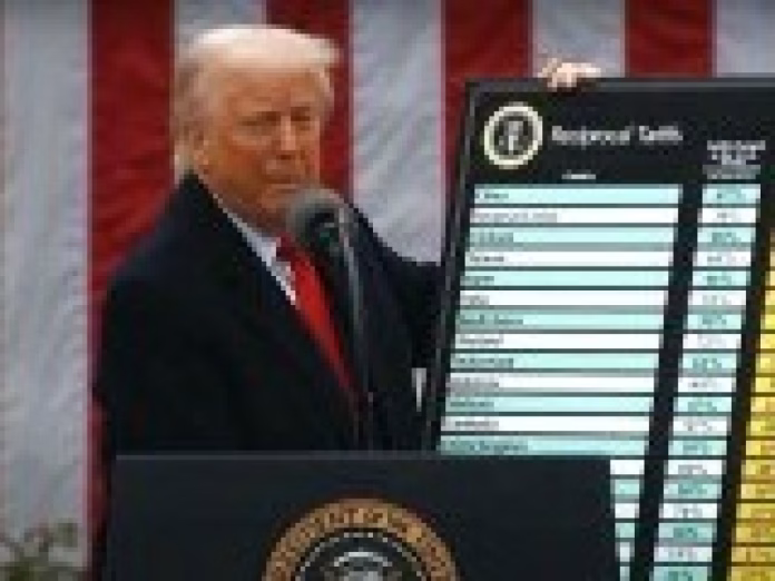 Puținele sectoare „câștigătoare” din Europa după noile taxe vamale impuse de Trump