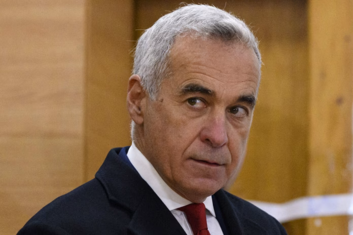 Cum a apărut Călin Georgescu azi, la IPJ: ”Am o veste bună și una rea”