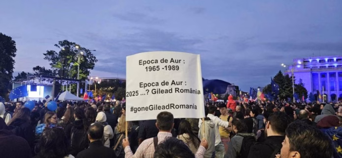 Miting pro-Europa în Bucureşti şi în alte oraşe din ţară. Oda Bucuriei răsună în Piața Victoriei: „Cu resemnare se moare”. Update