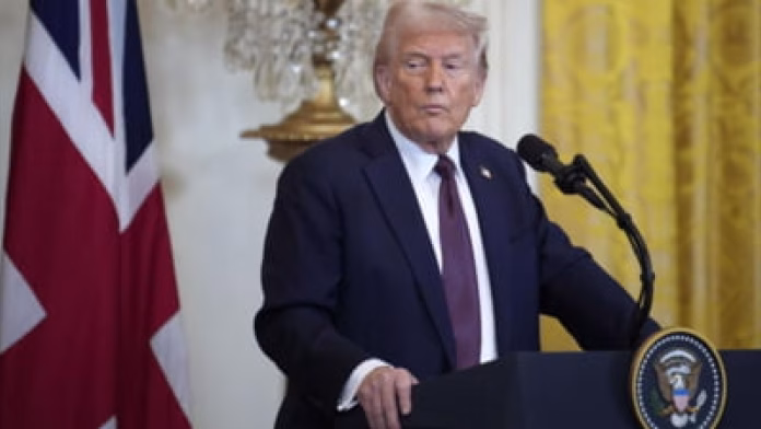 Britanicii descifrează de ce Trump se împiedică în fața lui Putin: Trei hibe care îl trag în jos